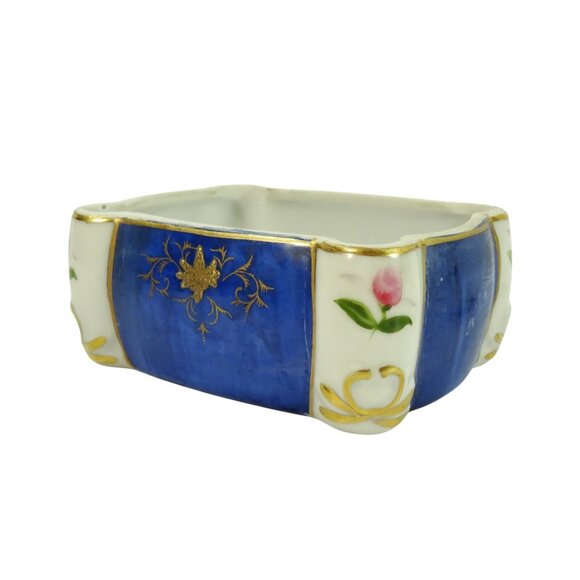 Vintage Made in Occupied Japan Porcelain Trinket Cigarette Box w 2 Ashtrays Blue - Picture 5 of 15